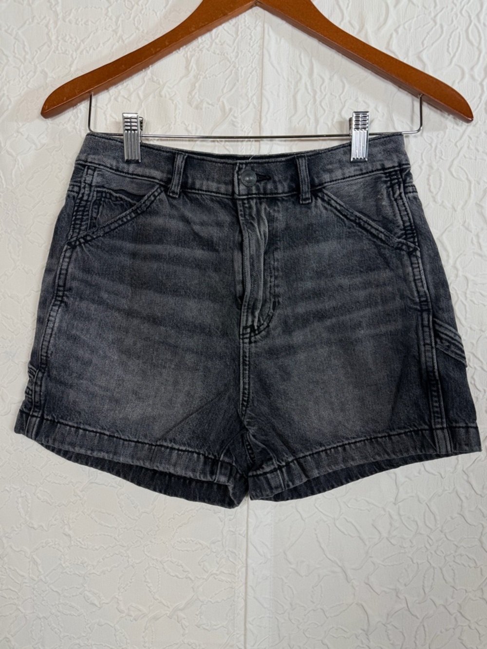 American Eagle Outfitters Highest Waist '90s Boyfriend Shorts Black Wash Sz 2